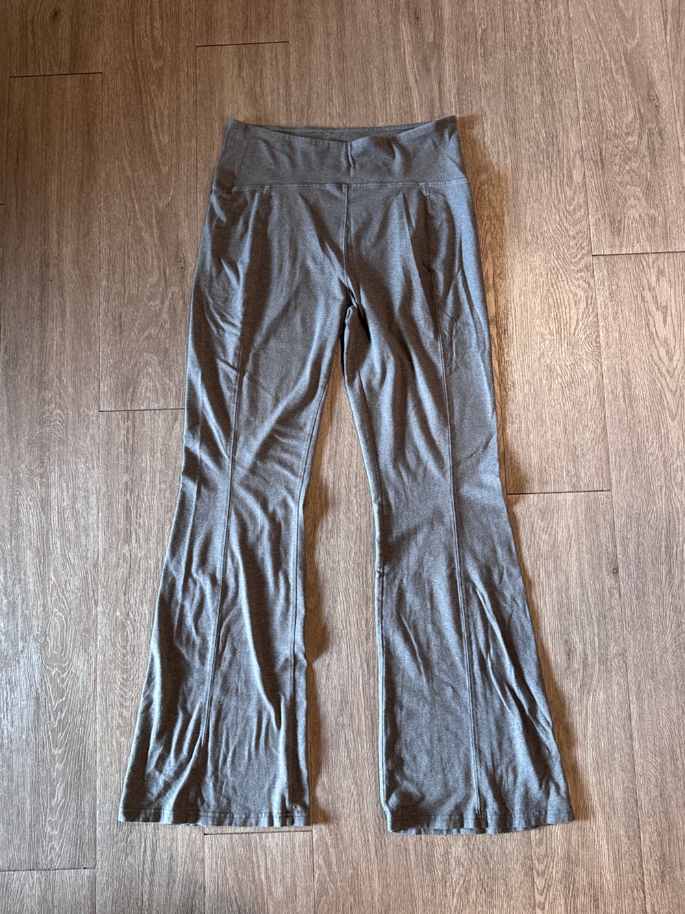 SO The Favorite High Rise Flare Leggings